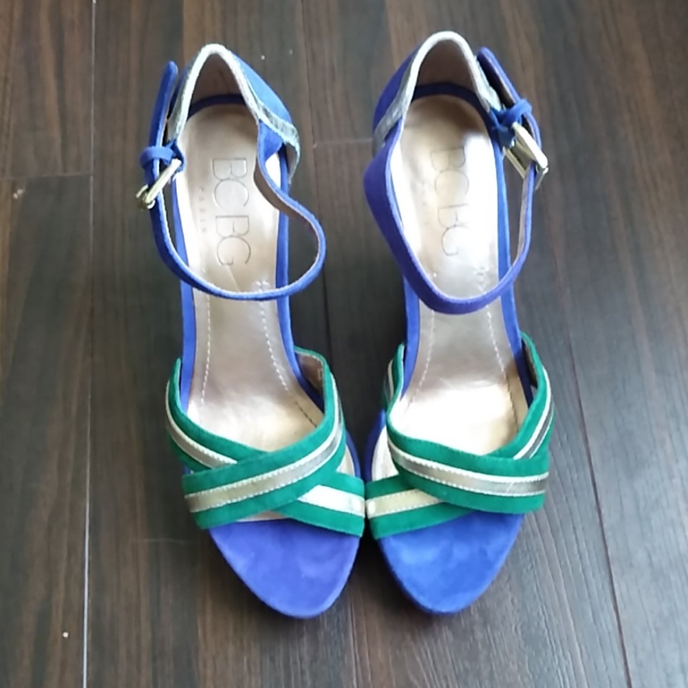 BCBG suede wedge sandals